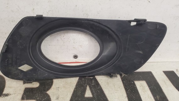 Накладка противотуманной фары Mercedes-Benz M-Class W164 2005–2011