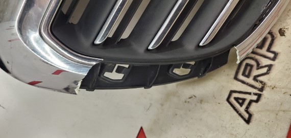 Решетка радиатора Mercedes-BENZ E-Class W213 2016-2020