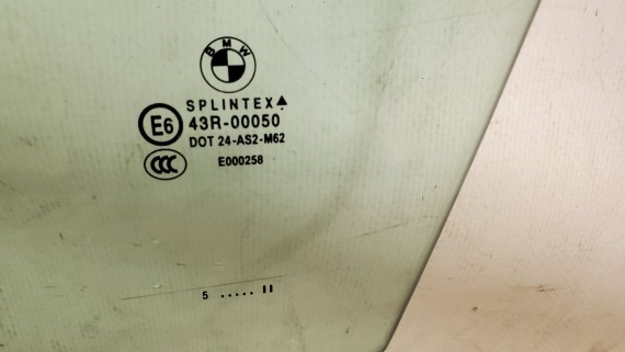 Стекло двери переднее правое BMW 5 E60 2003-2010