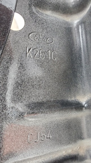 Крыло переднее правое Ford Kuga 2 2012-2019