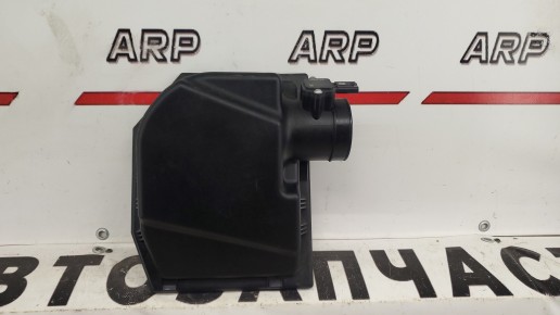 Корпус воздушного фильтра BMW X3 E83 2006-2011