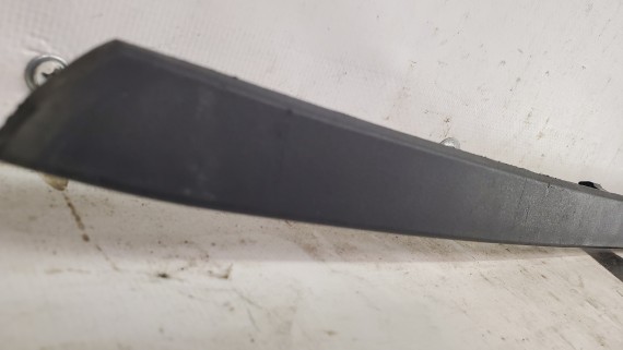 Молдинг бампера заднего BMW 7 E65/66 2001-2008