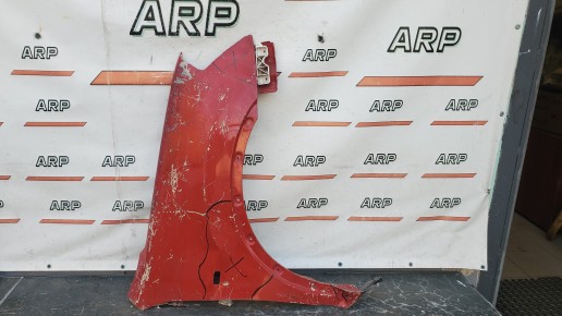 Крыло переднее правое Nissan Qashqai j10 2006-2010