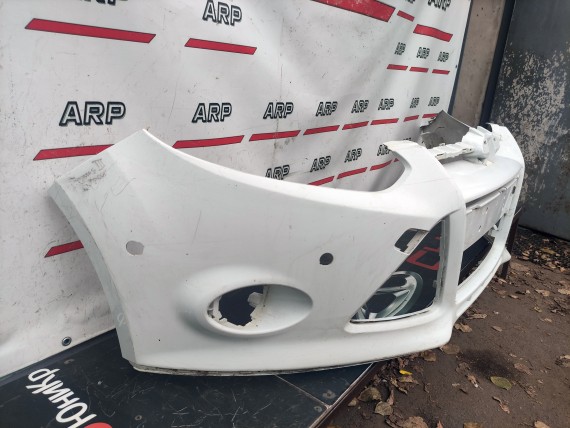 Бампер передний Ford Focus 3 2011-2015