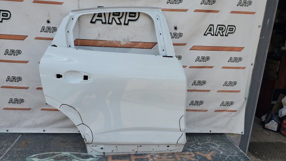 Дверь задняя правая Renault Arkana 1 2018-н.в.