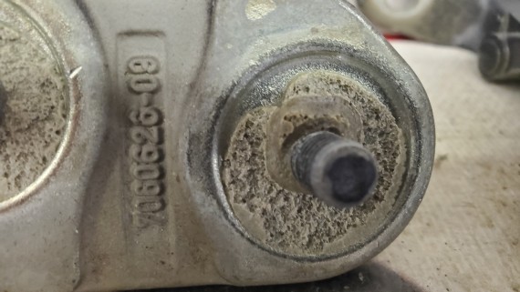Петли багажника BMW X1 E81 E84 2004–2015 
