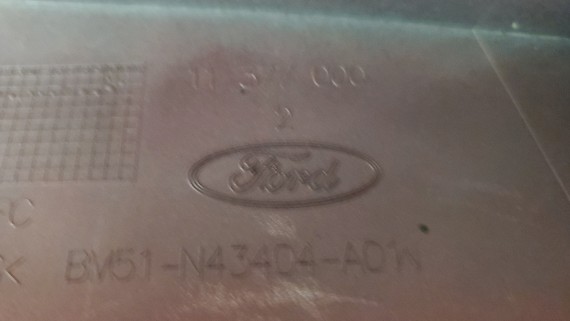 Накладка крышки багажника Ford Focus 3 WG 2010-2019