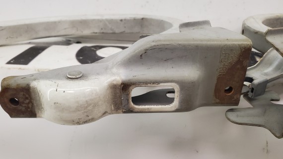 Петли крышки багажника Hyundai Solaris 2 2017-2022