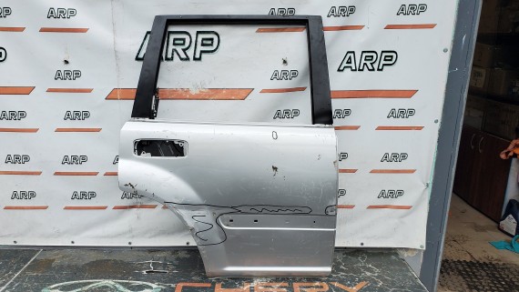 Дверь задняя правая Nissan X-Trail T30 2000-2007