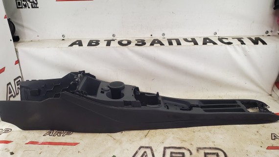 Центральная консоль Volkswagen Polo 5 2009-2020