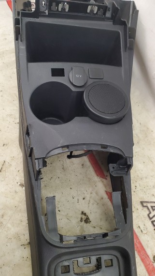 Центральная консоль Volkswagen Polo 5 2009-2020