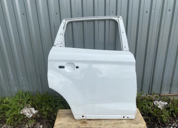 Дверь задняя правая Ford Kuga 1 2008-2012