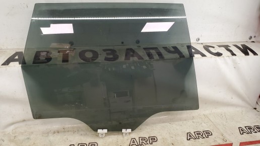 Стекло двери заднее правое Subaru Forester 4 S13 2012-2018