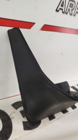 Брызговик задний левый Corolla E150 2006-2013