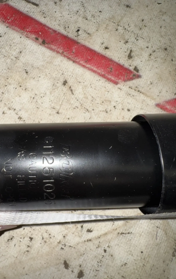 Стойка амортизатора задняя Citroen Jumper FIAT Ducato Peugeot Boxer 244 2002-2012