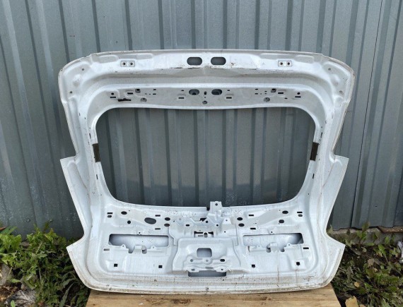 Дверь багажника Ford Focus 3 хэтчбек 2011-2015