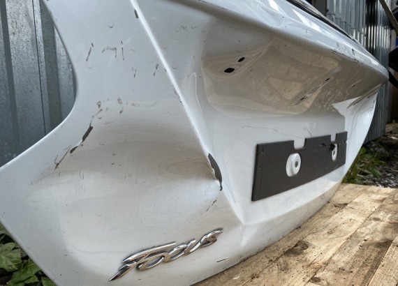 Дверь багажника Ford Focus 3 хэтчбек 2011-2015