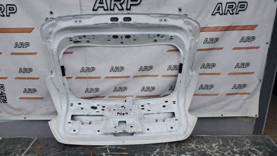 Дверь багажника Ford Focus 3 HB 2011-2015