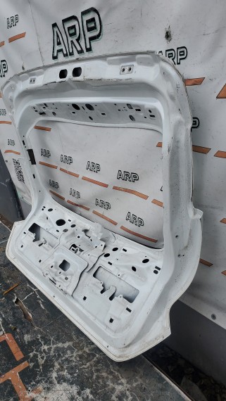 Дверь багажника Ford Focus 3 HB 2011-2015