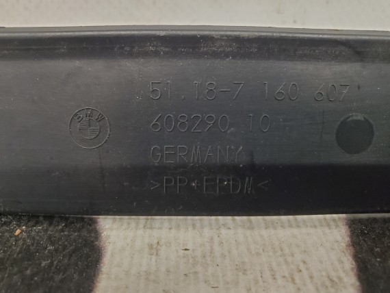 Рамка под номер задняя BMW 1,2,3,4,5,6,7 X1,3,5,6