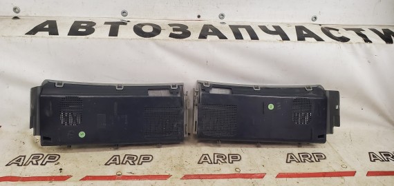 Решетка в крыло Land Rover Range Rover 3 L322 2005-2010