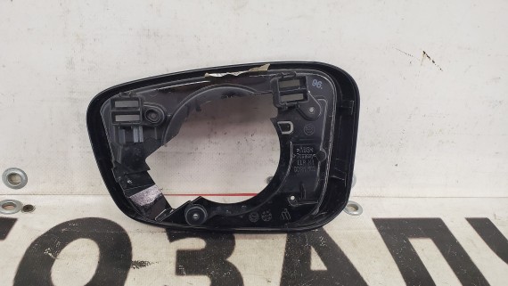 Накладка зеркала правого BMW 7 G11 2019-2022