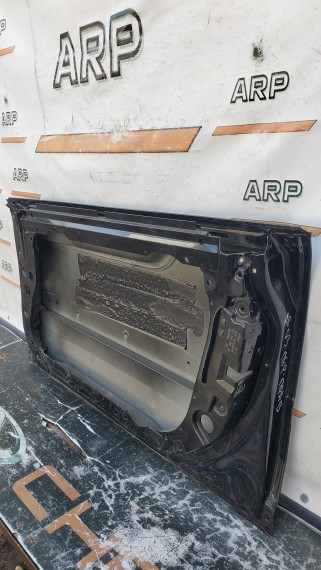 Дверь передняя правая Audi A8 D3 (4E) 2002-2010