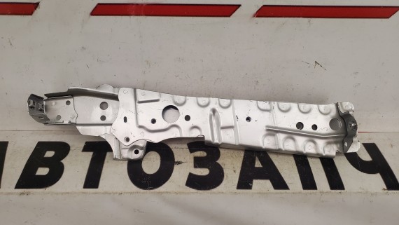 Панель передняя левая часть Toyota Avensis 3 t270 2008-2018