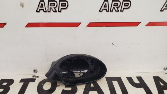 Рамка зеркала правая BMW 1 E87 N45 2004-2007