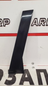 Накладка двери задней правой Audi Q7 2005-2015