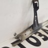 Кронштейн замка капота Toyota Avensis 2 t250 2003-2009