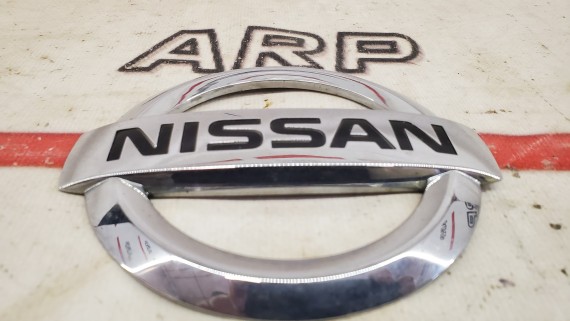 Эмблема задняя Nissan Pathfinder 3 R51 2004-2010