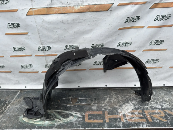 Подкрылок передний левый Nissan X-Trail T32 2013-2019