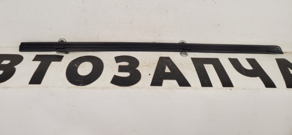 Облицовка сточного желоба задняя левая Лада Приора 2171