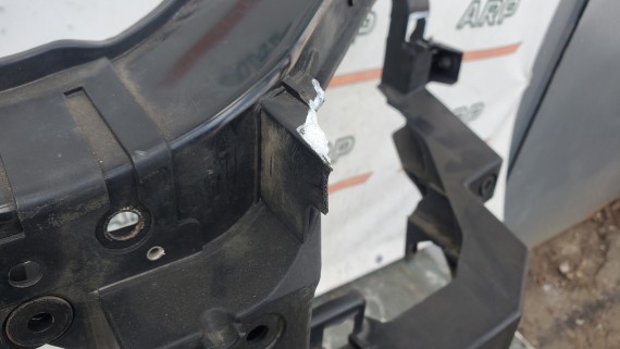 Передняя панель Kia Sorento 2 2012-2021