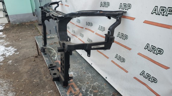 Передняя панель Kia Sorento 2 2012-2021