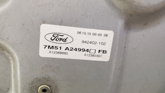 Стеклоподъемник задний правый Ford Focus 2 2007-2011