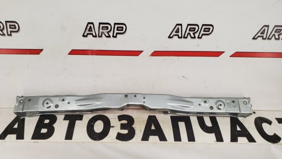 Передняя панель верхняя часть Toyota Avensis 2 t250 2003-2006