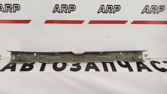 Передняя панель верхняя часть Toyota Avensis 2 t250 2003-2006