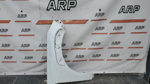 Крыло переднее правое Ford Focus 3 2011-2019