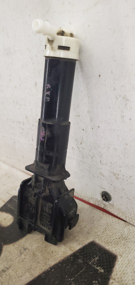 Форсунка омывателя фары правая Mazda CX-5 2011-2017