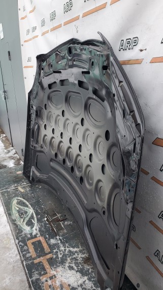 Капот Mercedes-Benz C-Class W204 2007–2015