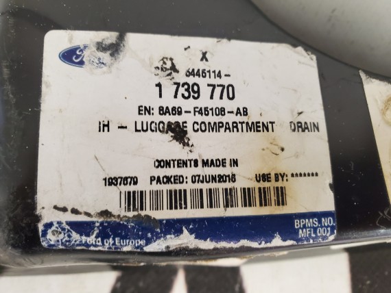 Желоб сливной багажника правый Ford Fiesta, Fusion 2002-2012