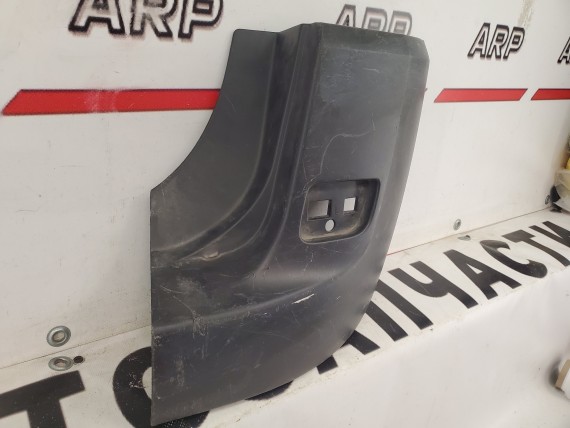 Бампер задний правая часть Renault Scenic 2 JM 2003-2009
