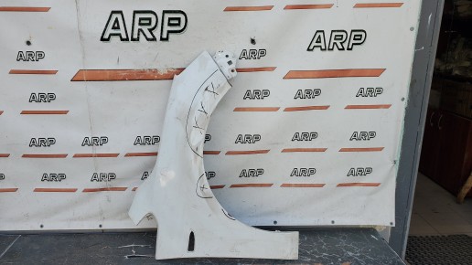 Крыло переднее правое Opel Astra J 2009-2017