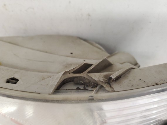 Противотуманная фара левая Toyota Camry 2 V30 2004-2006