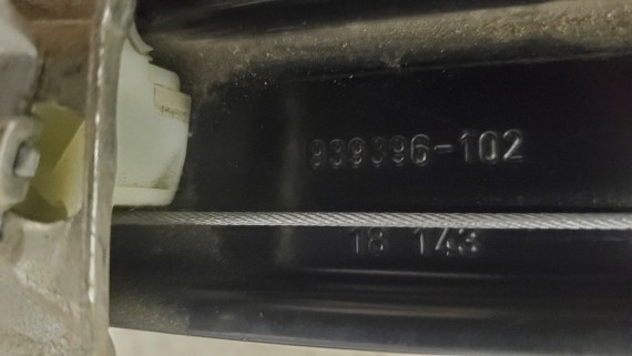 Стеклоподъемник передний правый Volkswagen Polo 5 2011-2020