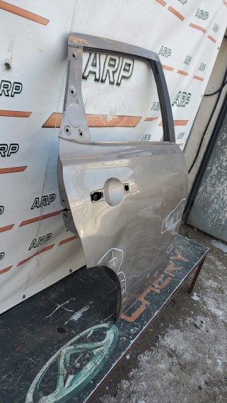 Дверь задняя правая Nissan Qashqai j10 2006-2013