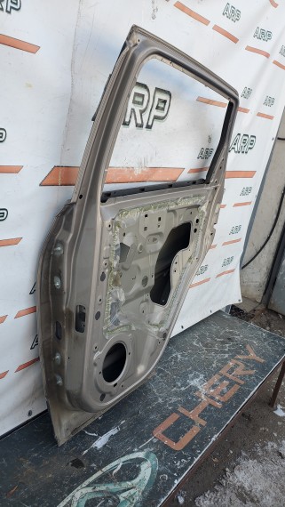 Дверь задняя правая Nissan Qashqai j10 2006-2013