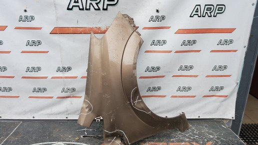 Крыло переднее правое Opel Zafira B 2005-2014